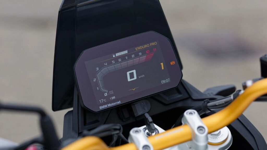 BMW F 450 GS India Launch Clsuter