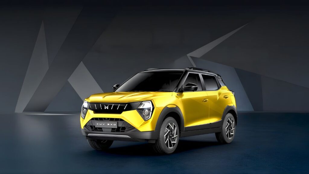 Best SUV Under 15 Lakhs With Panoramic Sunroof 