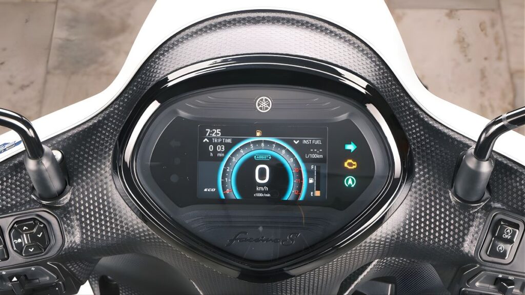 Yamaha Fascino 125 FI Hybrid TFT Display
